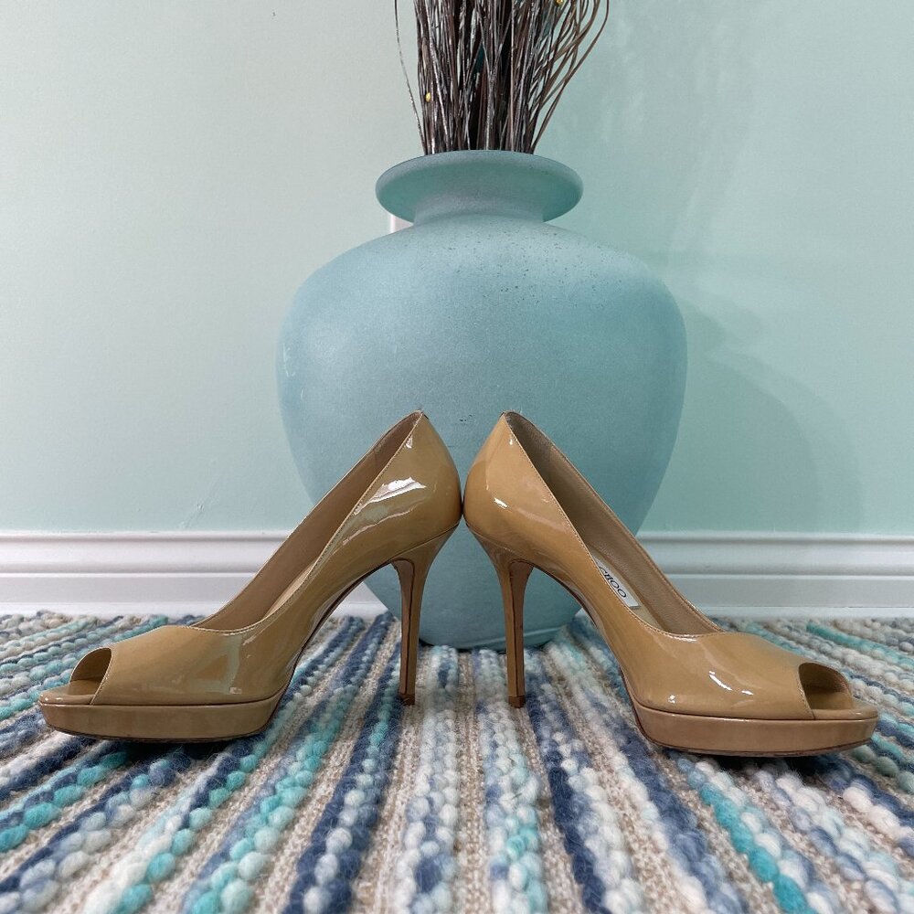 Jimmy Choo Nude Peep Toe Patent Leather Platform Heels Size 38.5